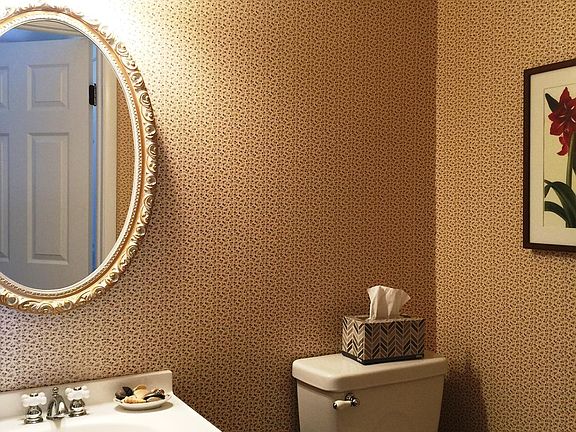 Main level powder room