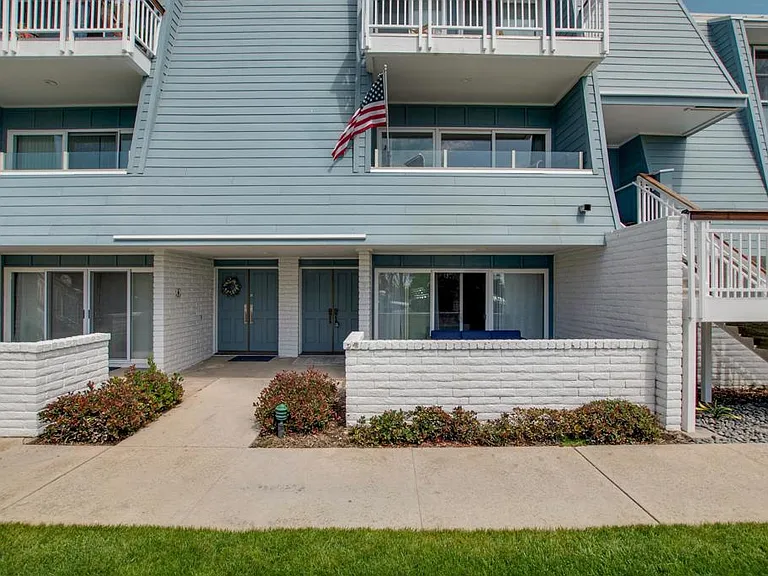 5 Montego Ct — Photo 28