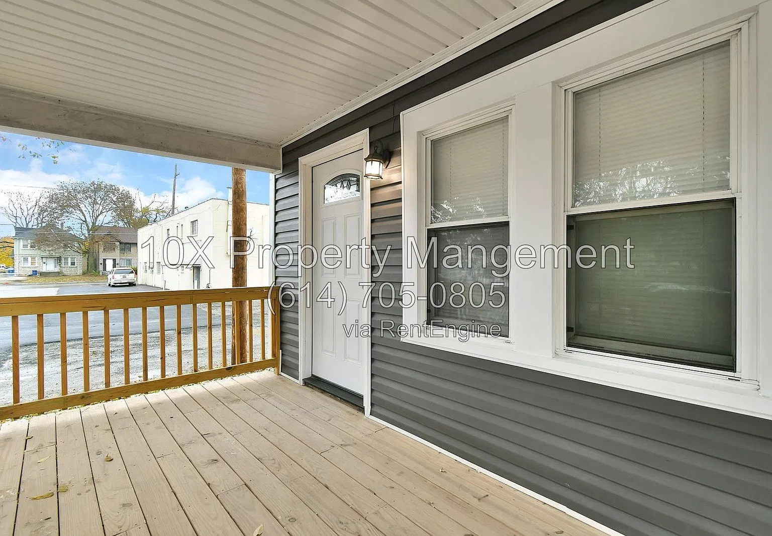 3 bed, 1.0 bath, 1350 sqft, $1,300 — Photo 2