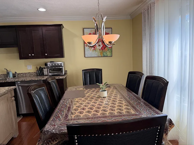 309 Sonoma Way — Photo 7