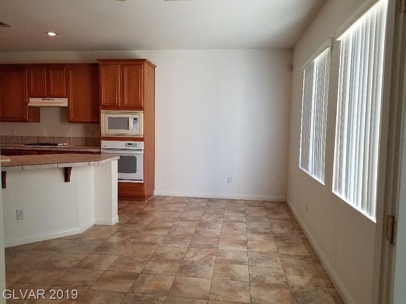 5th image of 7925 Brent Leaf Ave