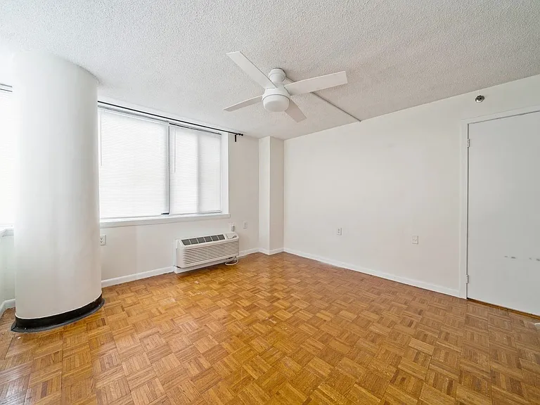 551 Observer Hwy #4C — Photo 9