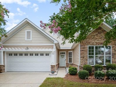 934 Knob Creek Ln, Tega Cay, SC, 29708