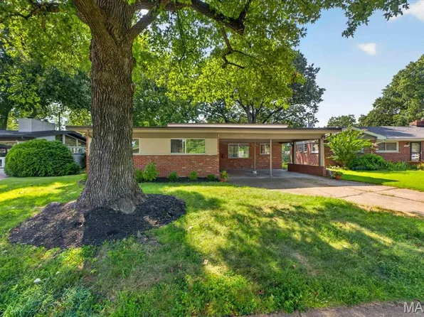 931 Dalkeith Ln, Saint Louis, MO 63132