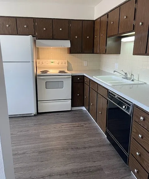 1790 Ingalls Street Apartments — Photo 1