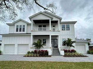 567 Luzon Ave, Tampa, FL 33606