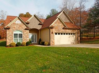 2635 36th Ave NE, Hickory, NC 28601