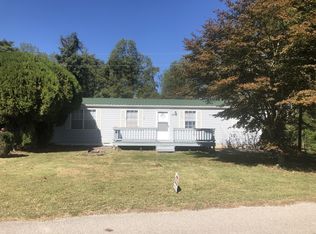 213 Dudney Hill Ln, Gainesboro, TN 38562