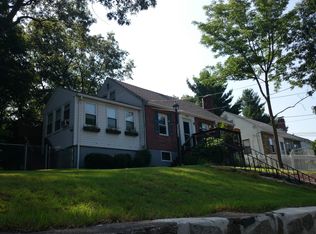 2530 Centre St, West Roxbury, MA 02132