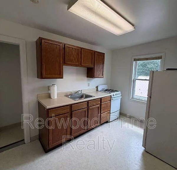 1307 16th Ave #5 — Photo 3