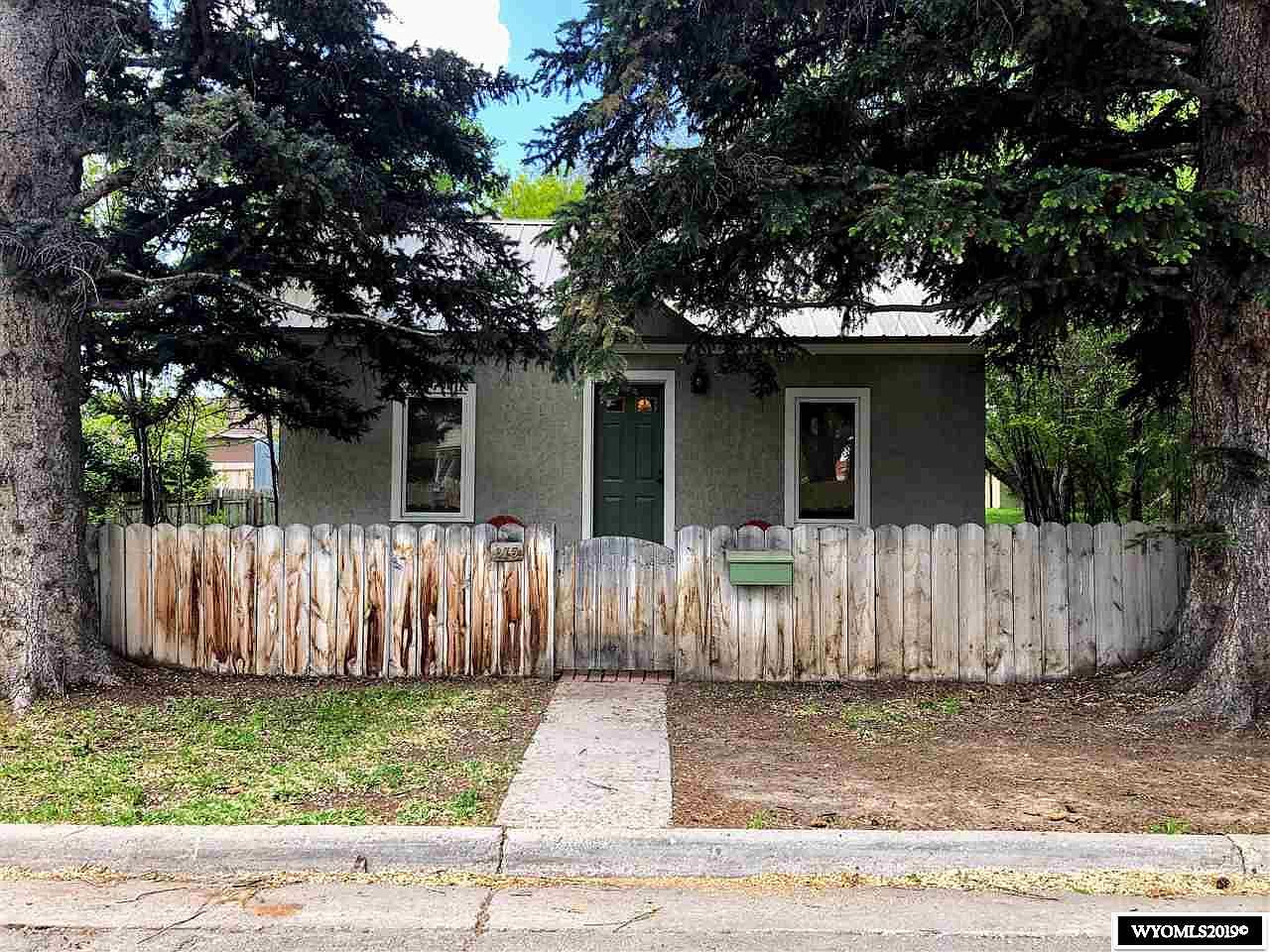 875 Lincoln St, Lander, WY 82520 Zillow