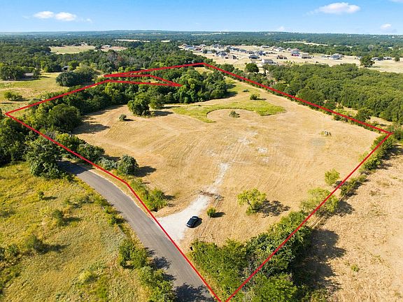 3rd image of 130 Brown Creek Rd