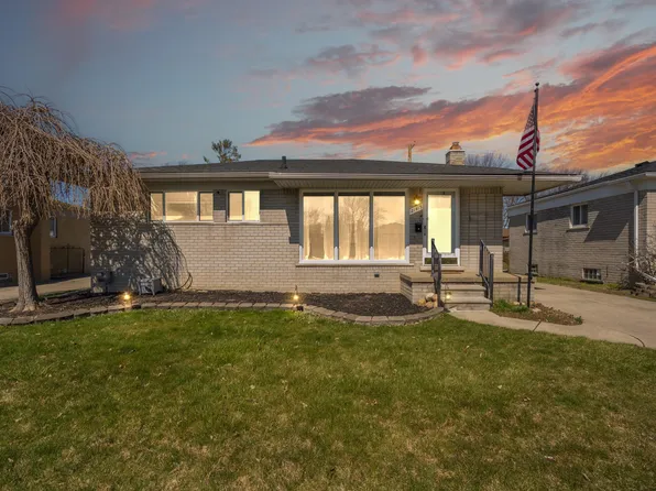 21413 Share St, Saint Clair Shores, MI 48082