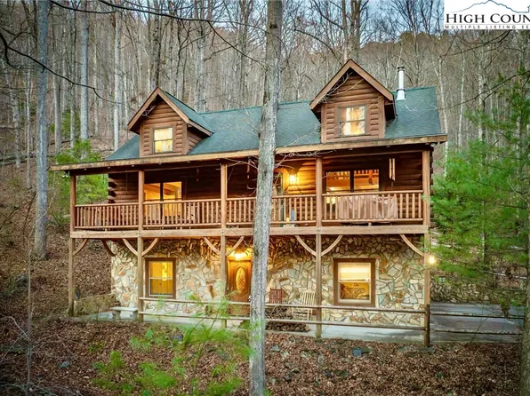 4040 Alta Vista Way, Lenoir, NC 28645