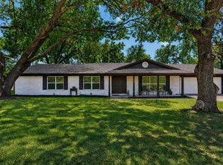 8117 Rush St, Benbrook, TX 76116