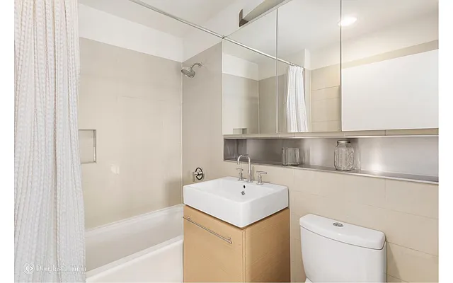 Sold by Douglas Elliman | media 17