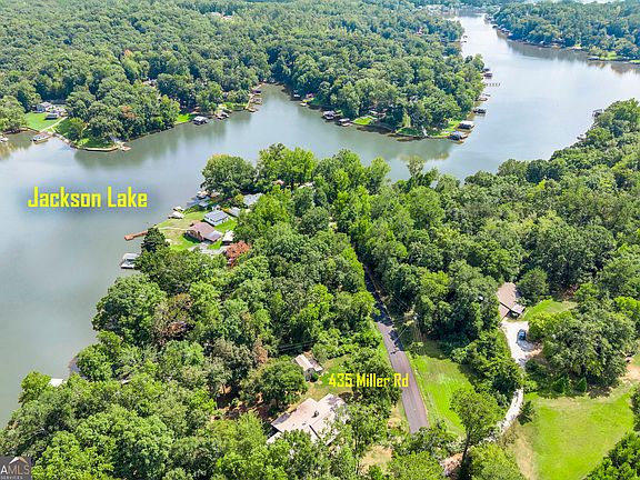 3rd image of 435 Miller Rd