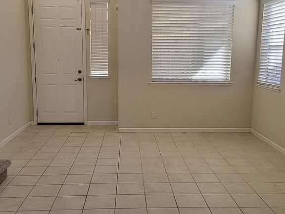 2nd image of 41 Goose Haven Ct