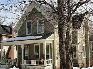 29 Pleasant St, Potsdam, NY 13676