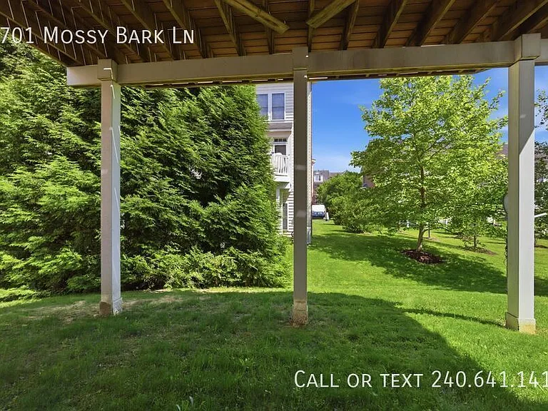 9701 Mossy Bark Ln — Photo 34