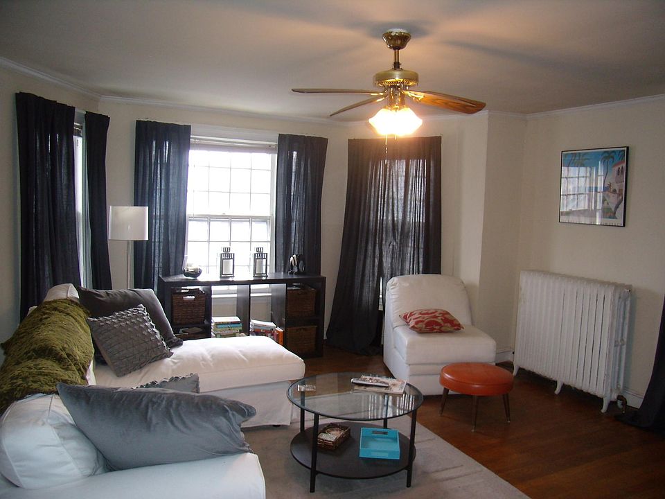 1st image of 1517 N Franklin St APT 3