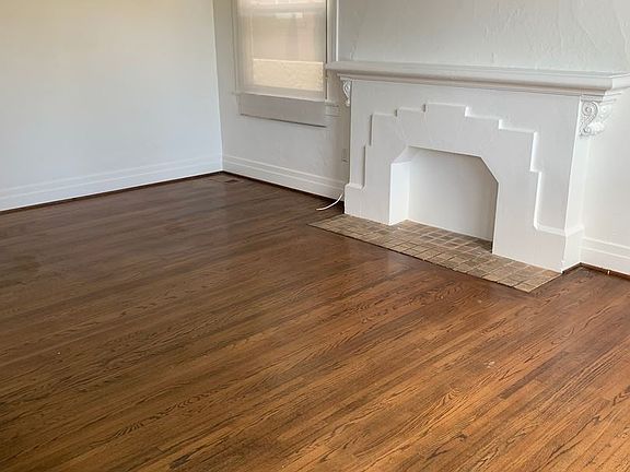 3rd image of 140 W Brookes Ave