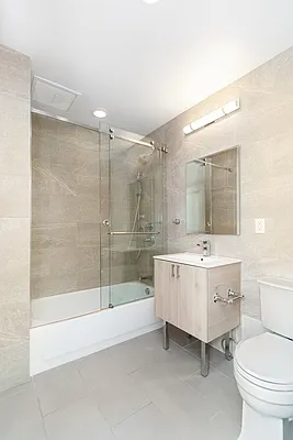 Rented by REAL New York | media 14