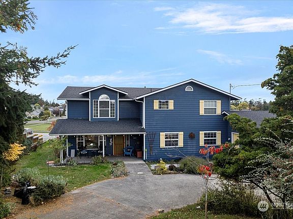2nd image of 600 Alexander Street