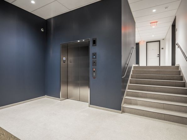 100 Hemenway St #401