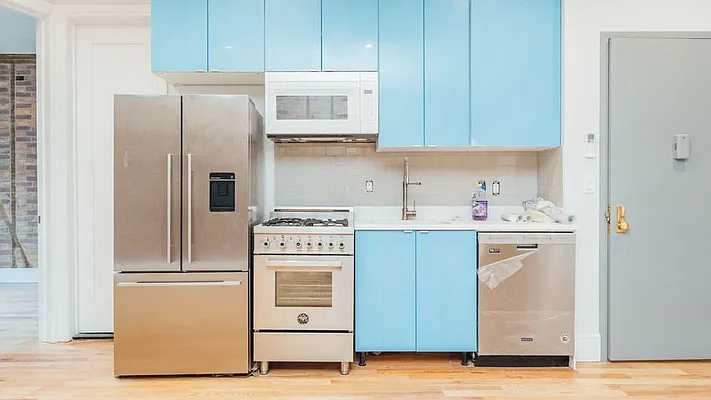 Rented by Nooklyn NYC LLC | media 62