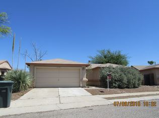10271 E Woodhaven Ln, Tucson, AZ 85748