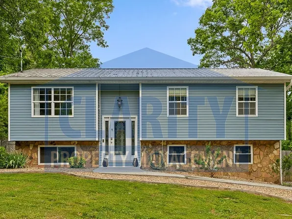 327 Homestead St NE, Cleveland, TN 37323