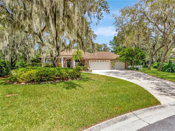 3503 Oak Club Ct, Plant City, FL 33566