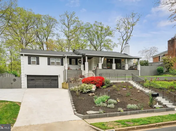 5829 Bush Hill Dr, Alexandria, VA 22310