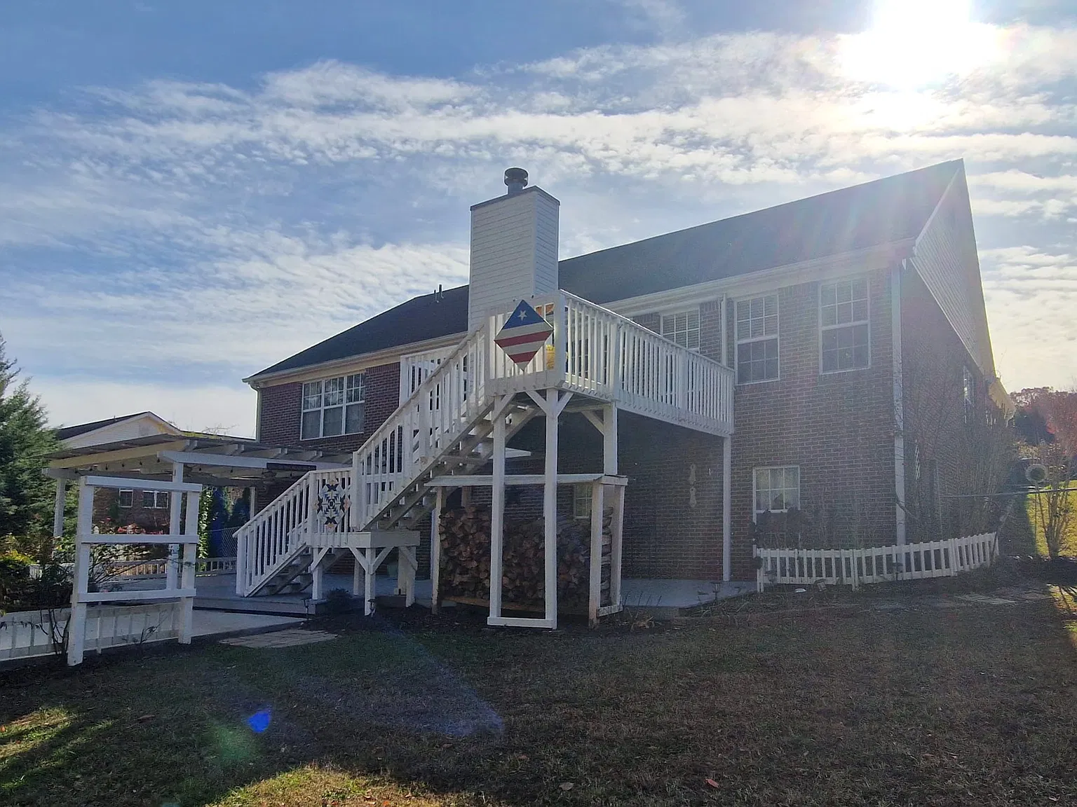 627 Teal Dr — Photo 1
