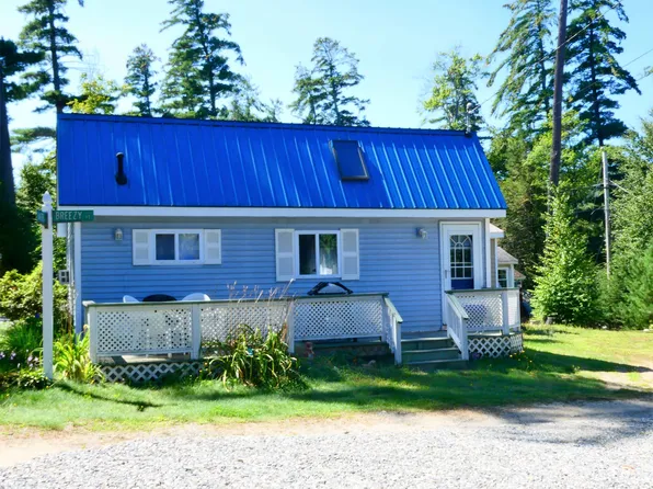 30 Baker Road, Gilford, NH 03249