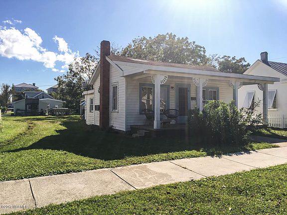 2nd image of 1207 Shepard St