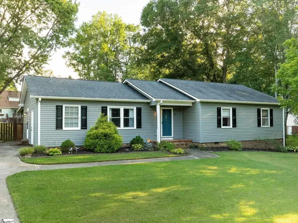 7 Crowndale Ct, Taylors, SC 29687
