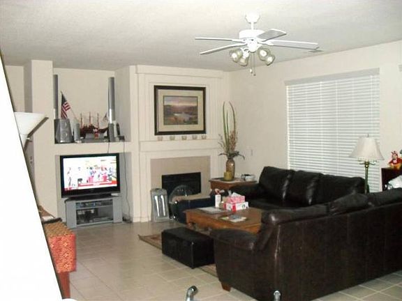 Spacious Family Room