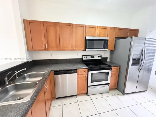 4915 SW 140th Ter #8, Hollywood, FL 33027