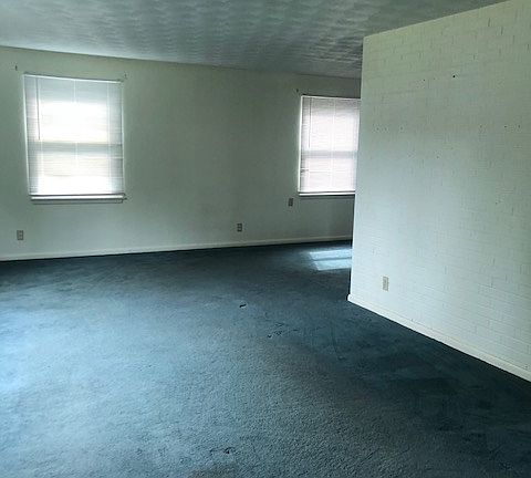 2nd image of 7019 N Teakwood Ct