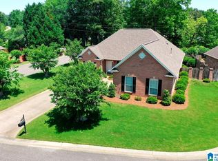 205 Highland Cir, Trussville, AL 35173