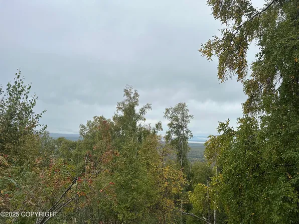 10 Unknown St, Eagle River, AK 99577