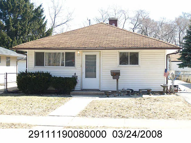 14723 Ellis Ave photo 1
