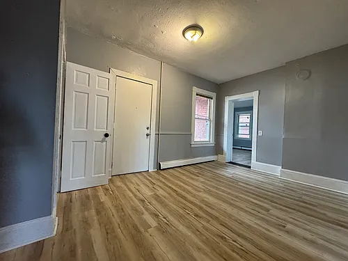 3 Putnam St #3 Photo 1
