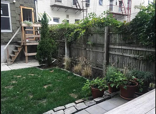 42 Clay St #2 Photo 1