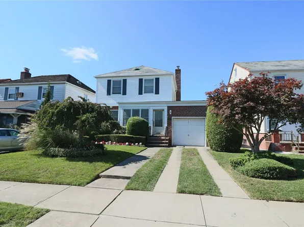 75-30 189 Street, Fresh Meadows, NY 11366