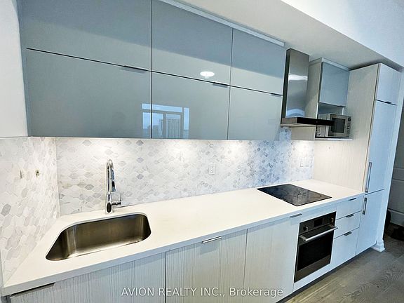 4th image of 10 Rouge Valley Dr W #925A