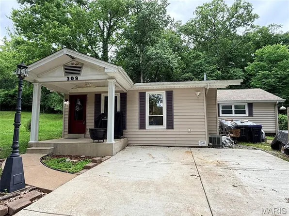 309 Jefferson Ave, Glencoe, MO 63038