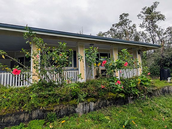 2nd image of 17-7946 N Kulani Rd